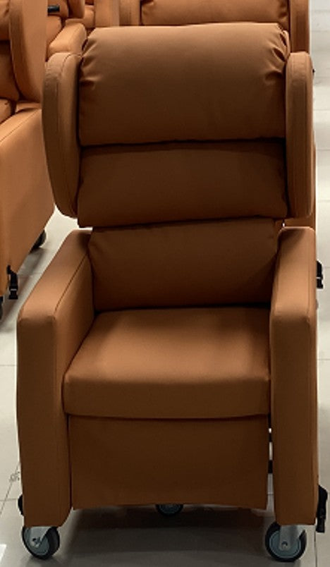 Bucket Chair (Recliner type)
